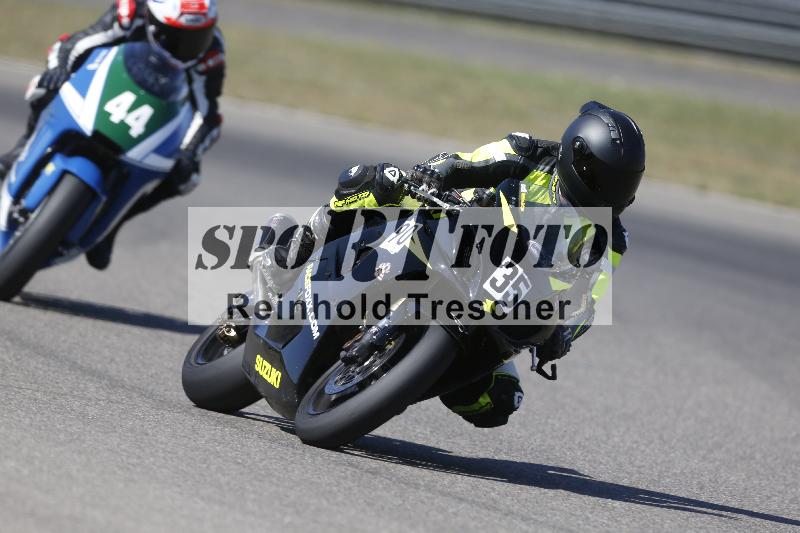/35 07.08.2026  Discover the Bike ADR/Race 3 rot/35